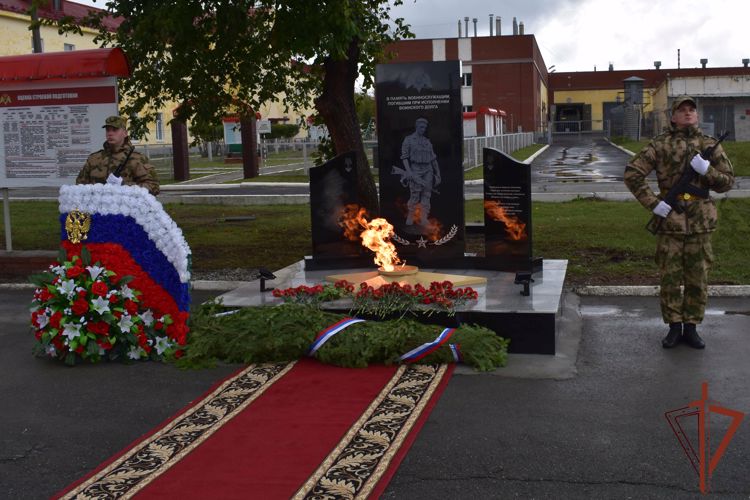 Мемориал павшим воинам Росгвардии открыли  в Новоуральске 
