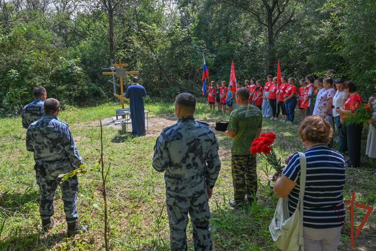 Память погибших бойцов ОМОН увековечена на Ставрополье
