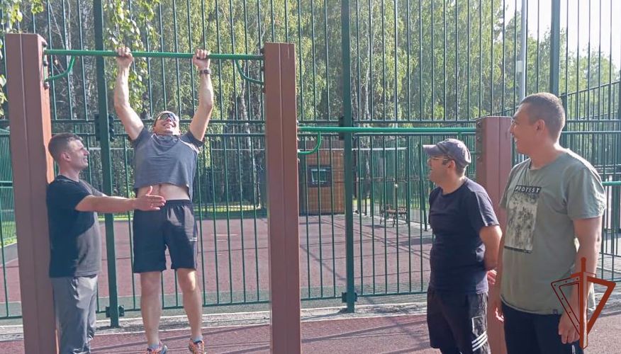 Спортивные турниры и фестивали в рамках всероссийского проекта «Зарядись энергией с Росгвардией» состоялись на Урале в День физкультурника (видео)