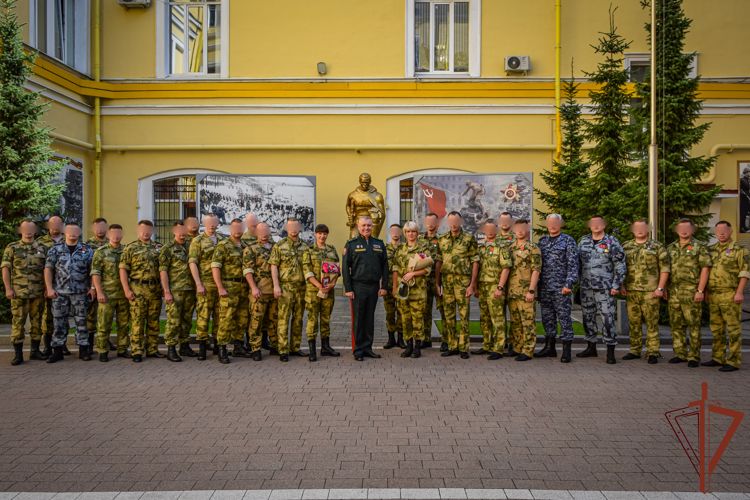 В Санкт-Петербурге отметили дни формирований тыловых подразделений и дежурной службы Росгвардии