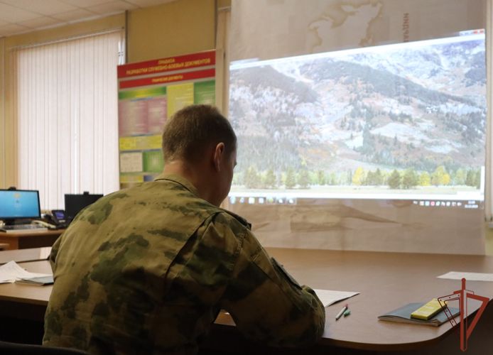 Завершился учебно-методический сбор с нештатными артиллерийскими корректировщиками в Уральском округе Росгвардии