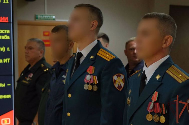 Росгвардейцам — участникам спецоперации вручены госнаграды на Урале