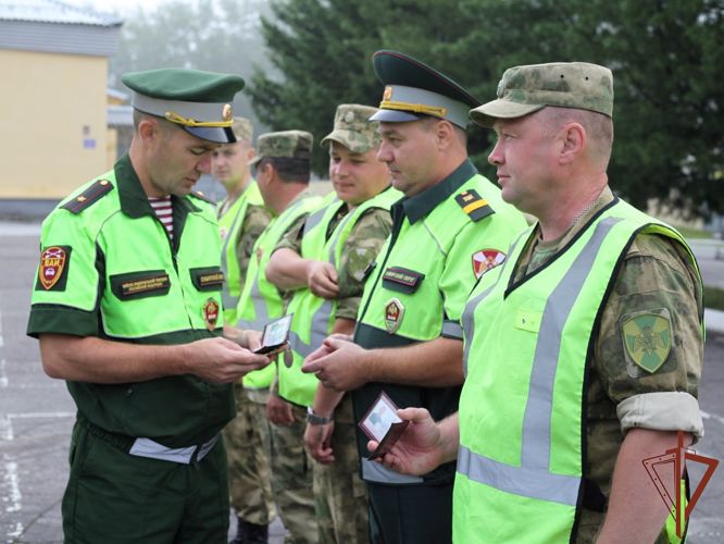  Завершился сбор с начальниками и инспекторами ВАИ Сибирского округа Росгвардии в Томской области