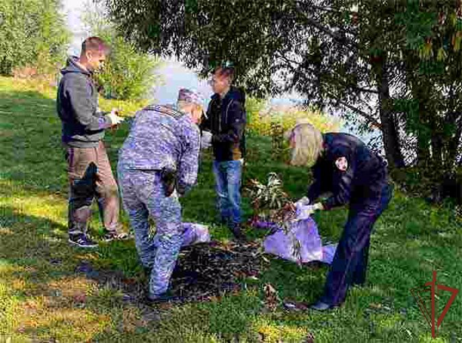 Росгвардейцы стали участниками всероссийских экологических  мероприятий на Урале