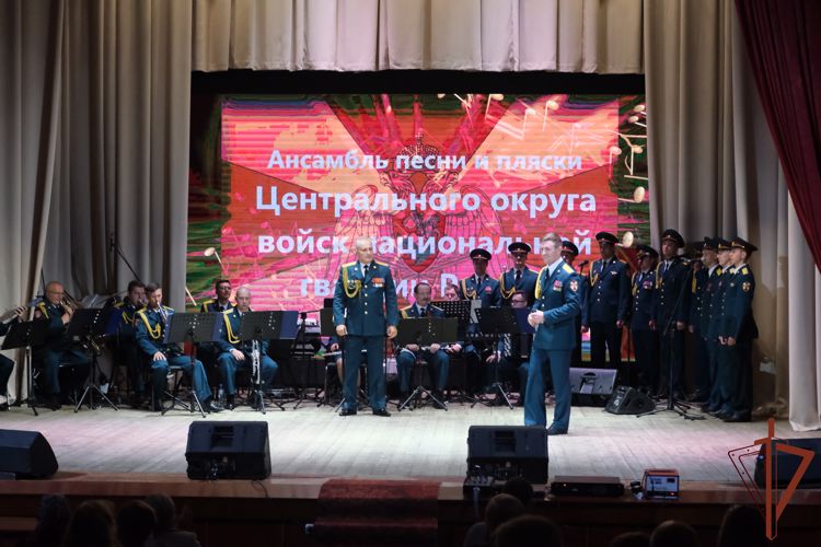 Ансамбль песни и пляски Центрального округа Росгвардии выступил с концертом  в Смоленской области