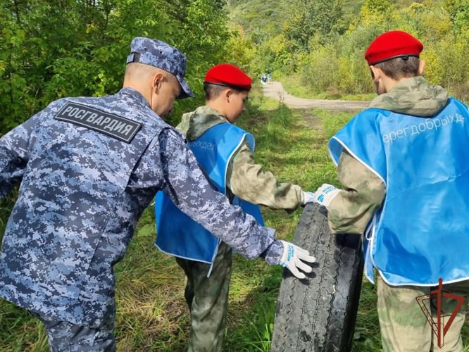 Всероссийские и городские экологические акции прошли при участии Росгвардии в Сибири