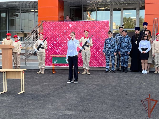  «Парту Героя» в честь командира ОМОН открыли в Твери