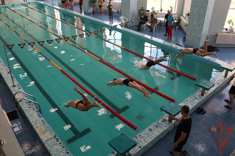 В Уральском округе Росгвардии завершился чемпионат по плаванию