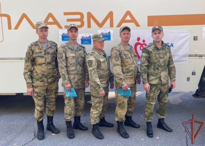 Всероссийскую ведомственную акцию «От сердца к сердцу» поддержали росгвардейцы на Урале