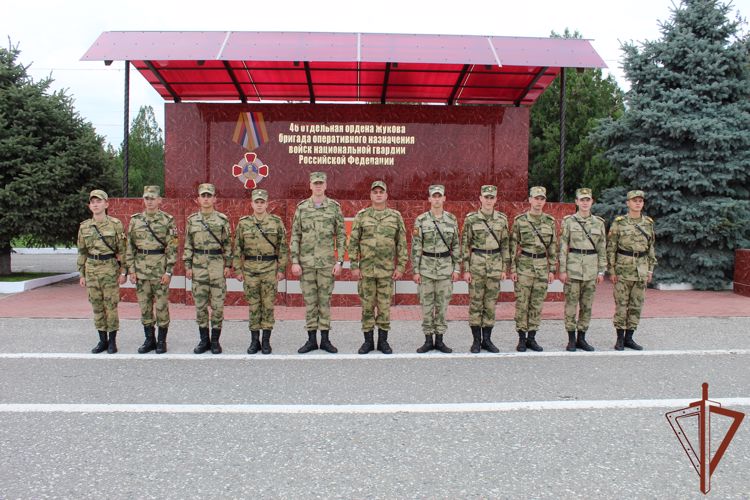 Курсанты саратовского военного института Росгвардии прошли стажировку в Чеченской Республике