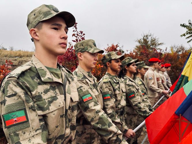 Представители Росгвардии в Запорожской области отдали дань уважения памяти воинов Великой Отечественной войны