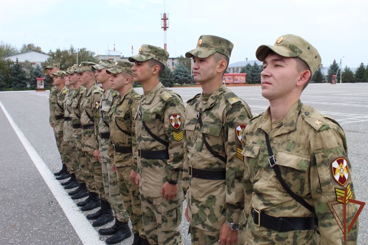 Курсанты Саратовского военного института Росгвардии проходят стажировку в Чеченской Республике