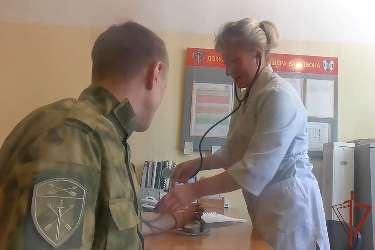 Отметили День матери в Сибирском округе Росгвардии