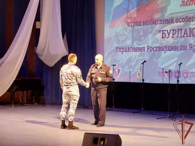 Сотрудники ОМОН Росгвардии отметили юбилеи образования отрядов в Белгороде и Рыбинске 