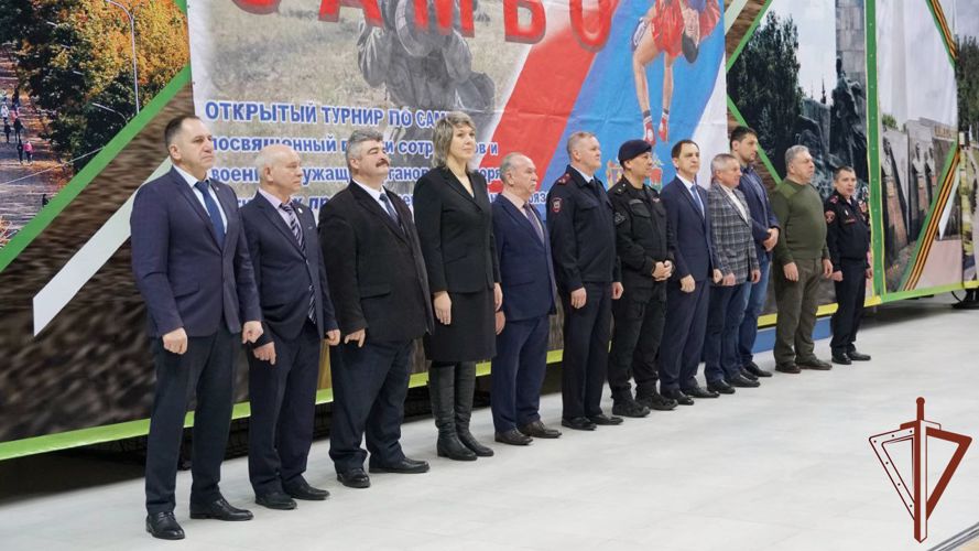 Росгвардия организовала турнир по самбо памяти погибших военнослужащих и сотрудников войск правопорядка в Брянске