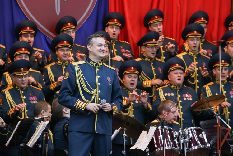 Генерал-полковник Владислав Ершов поздравил сотрудников и ветеранов ОМОН «Зубр» с 35-й годовщиной со дня образования