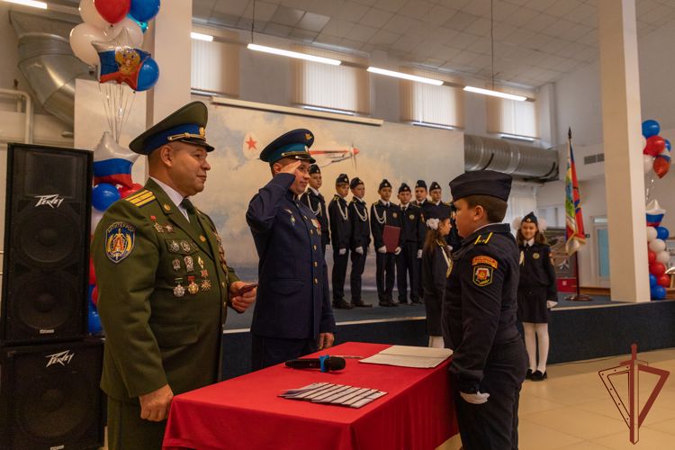 Новый подшефный класс Росгвардии открыт в Подмосковье