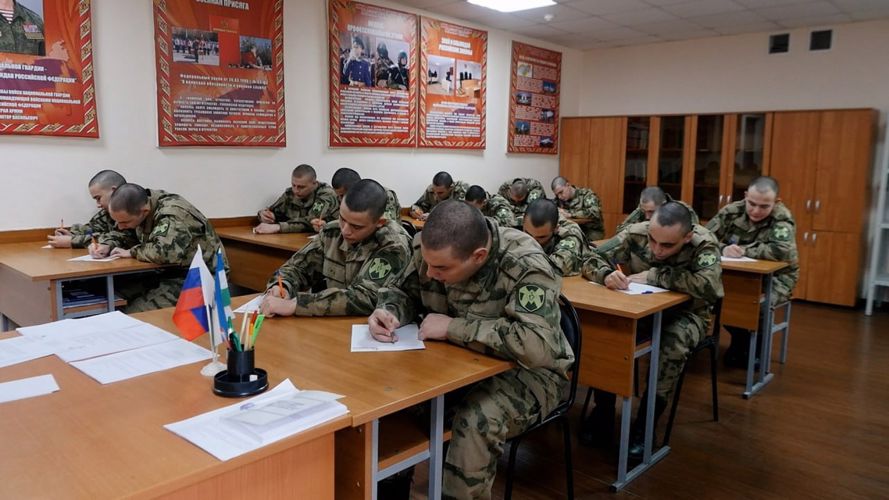 Росгвардейцы отметили День матери на Северном Кавказе