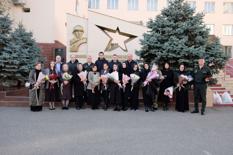 Росгвардейцы отметили День матери на Северном Кавказе