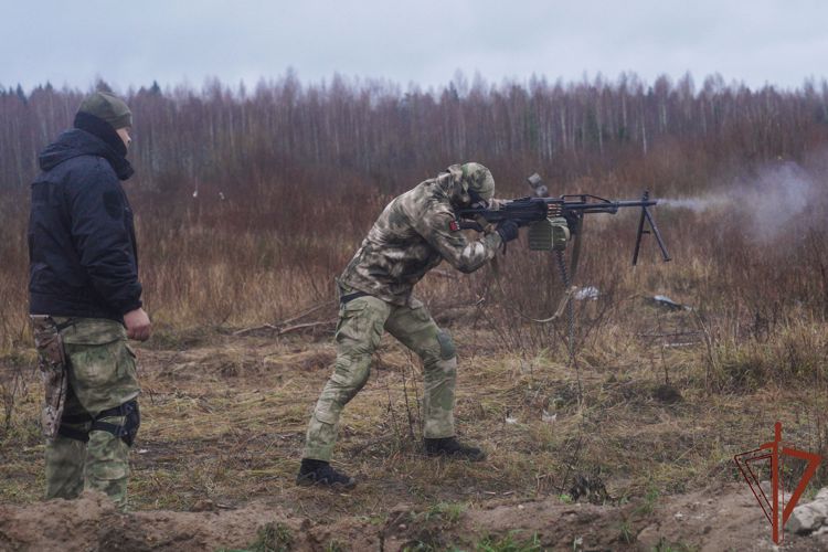 Известный инструктор по огневой подготовке провел занятия со спецназом Росгвардии