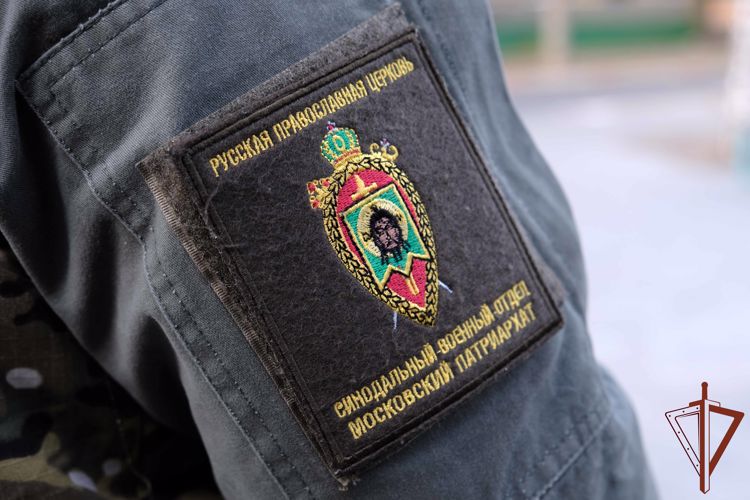 Представитель духовенства встретился с учениками подшефных классов Росгвардии в Запорожской области 