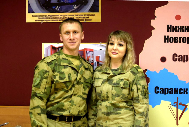 Семья военнослужащих Росгвардии оказала помощь в поимке телефонного мошенника в Сарове