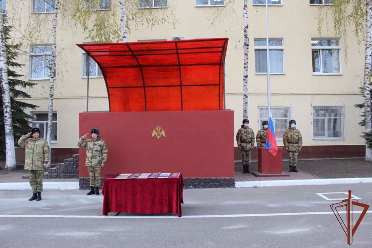 Акция «В память о военной службе в Росгвардии» проходит в Северо-Кавказском округе