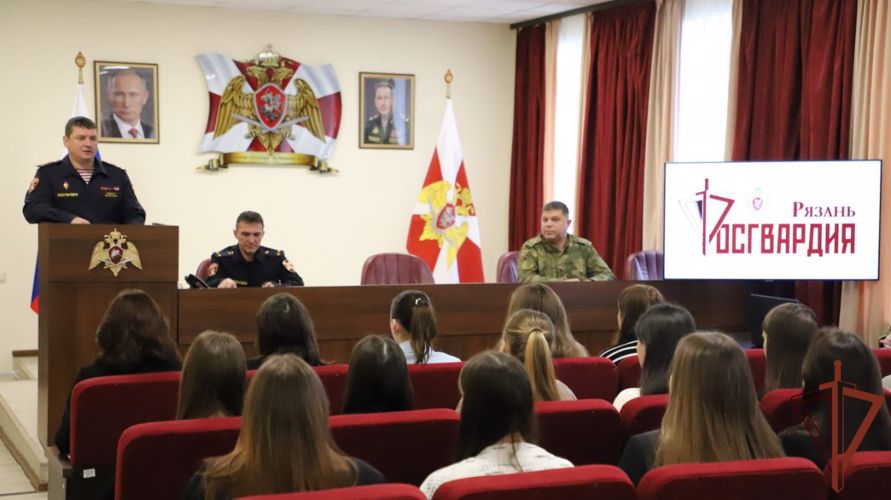 Росгвардейцы провели патриотические мероприятия для подрастающего поколения в регионах ЦФО
