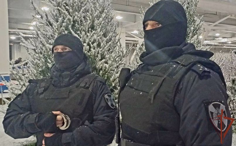 Росгвардейцы обеспечили безопасность матча РПЛ в Калининграде