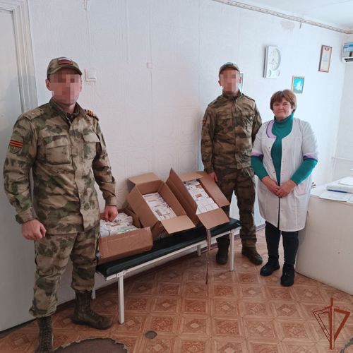 Росгвардейцы провели благотворительную акцию для сельских жителей в ДНР
