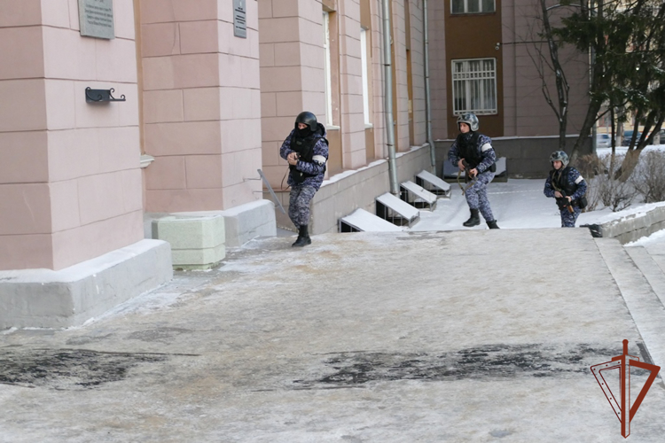 Росгвардия приняла участие в межведомственном учении в Томской области