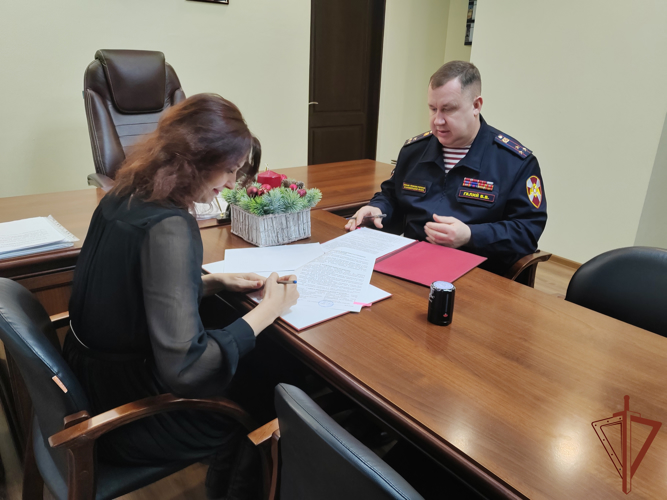 В Калининграде теруправление Росгвардии и «Движение первых» заключили соглашение о сотрудничестве