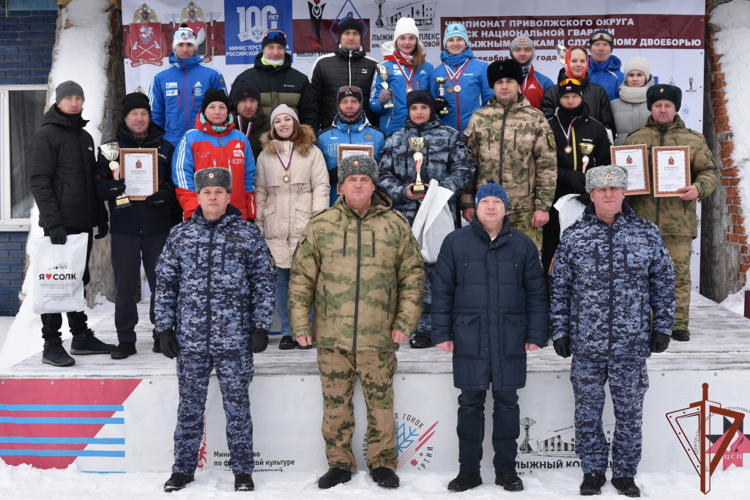 Чемпионат Приволжского округа Росгвардии по лыжным гонкам и служебному двоеборью прошел в Удмуртии