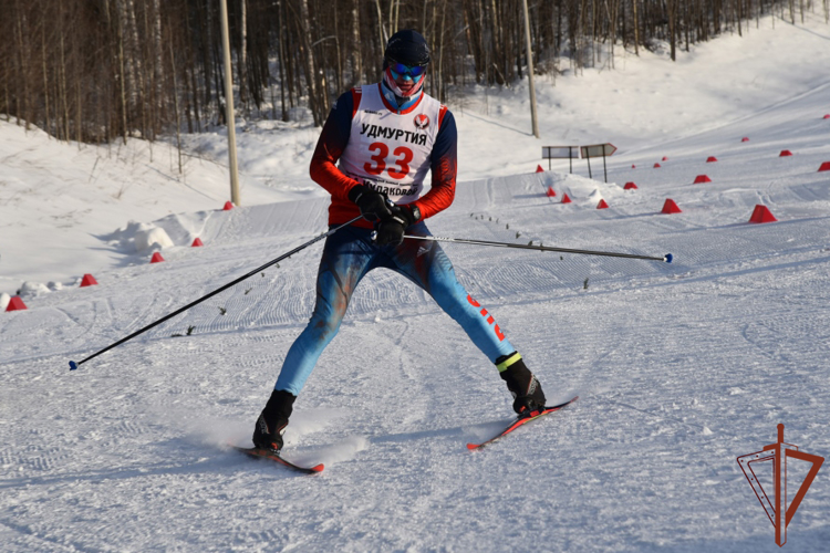 Чемпионат Приволжского округа Росгвардии по лыжным гонкам и служебному двоеборью прошел в Удмуртии