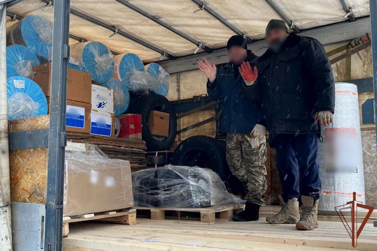 Ветераны Росгвардии доставили партию гуманитарной помощи в зону СВО из Нижнего Новгорода