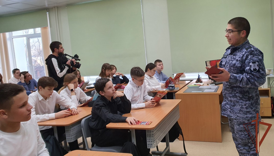 Ведомственная акция Росгвардии «Безопасный Новый год» стартовала на Урале
