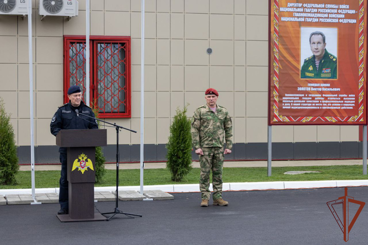 Генерал-полковник Владислав Ершов открыл новый городок для сотрудников ОМОН в Сочи 