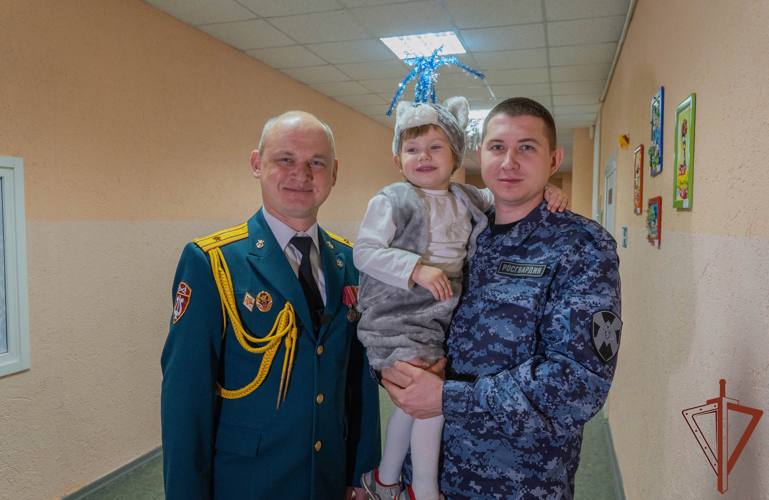 Ведомственная акция "Дед мороз специального назначения" продолжается в Пензенской области