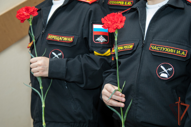  Память  журналистов войск правопорядка почтили в Екатеринбурге (видео)