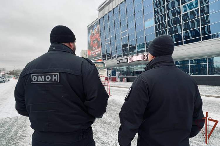 Росгвардейцы обеспечили  безопасность матча КХЛ в Екатеринбурге