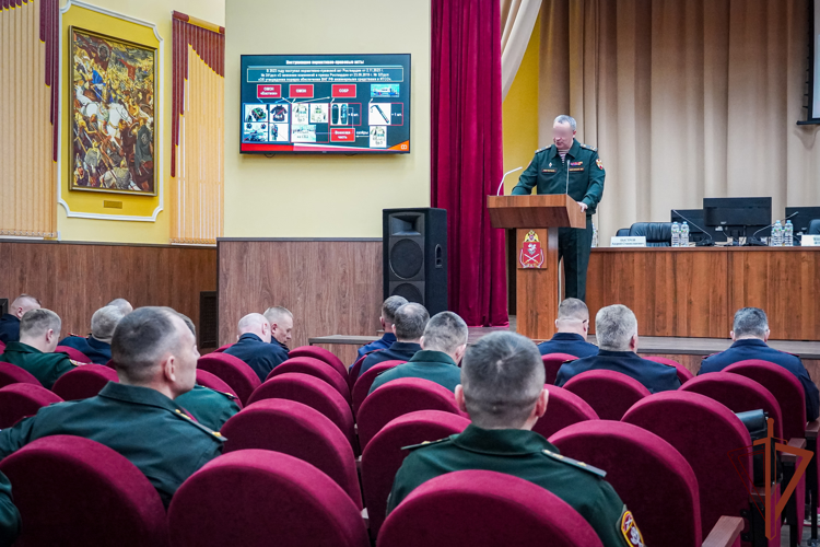 В Северо-Западном округе Росгвардии завершился оперативный сбор руководящего состава