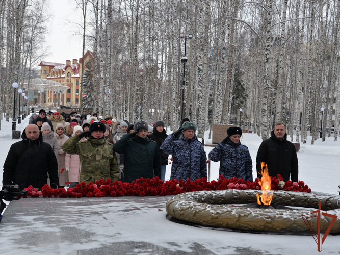 Росгвардия приняла участие в памятных мероприятиях ко Дню неизвестного солдата на Урале