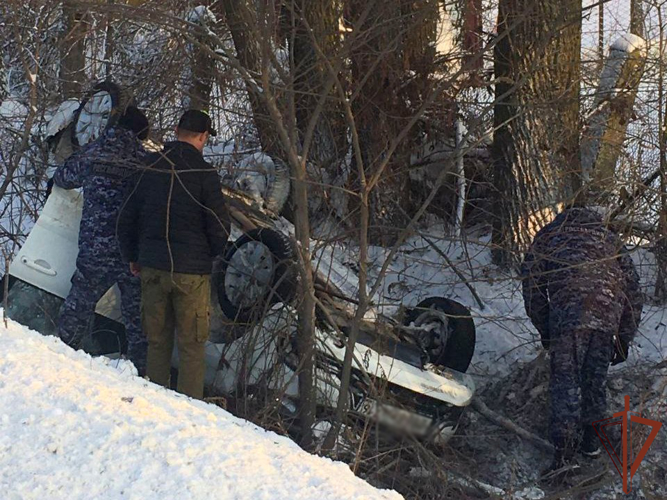 Сотрудники Росгвардии помогли попавшему в ДТП автомобилисту в Татарстане