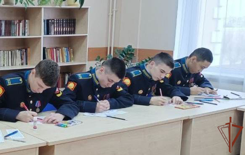 В Уральском округе Росгвардии состоялись мероприятия в рамках всероссийского патриотического проекта «Письмо солдату» (видео)