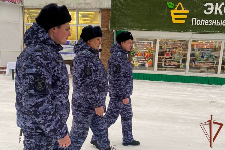 Росгвардейцы обеспечили безопасность предновогодних мероприятий в Кузбассе