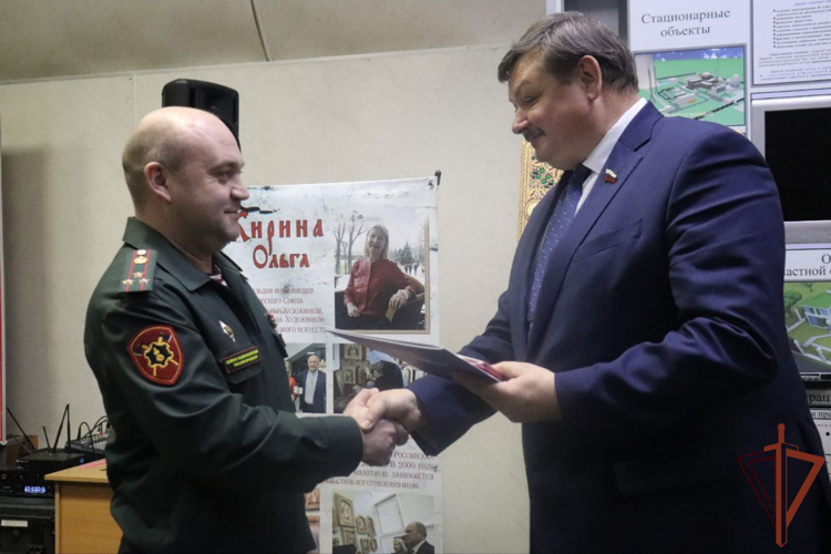 Выставка уникальных икон открылась в подмосковной воинской части Росгвардии