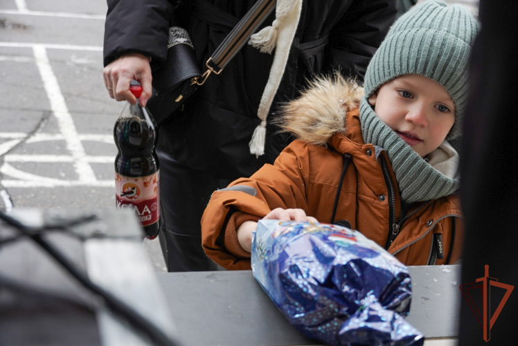 Новогодняя елка Центрального округа Росгвардии состоялась в Москве 