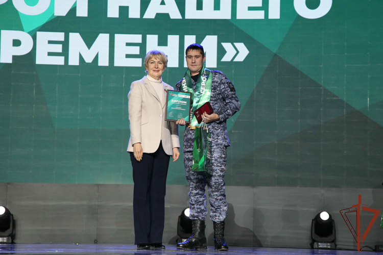 Сотрудников Росгвардии в Татарстане наградили региональной общественной премией