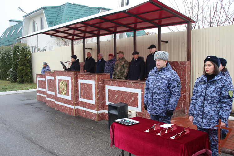 Ключи от новых автомобилей вручили росгвардейцам в Кабардино-Балкарии