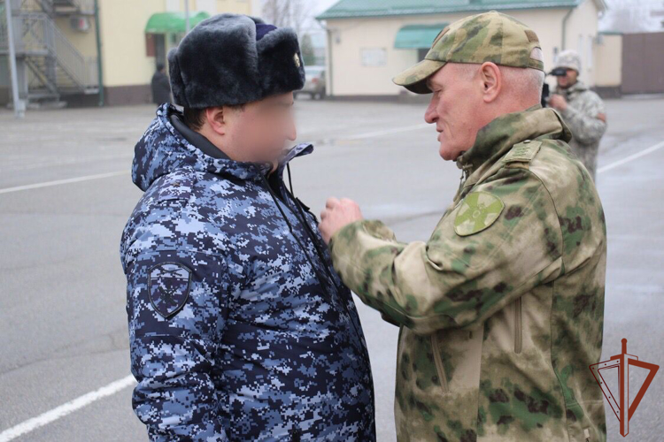 Ключи от новых автомобилей вручили росгвардейцам в Кабардино-Балкарии
